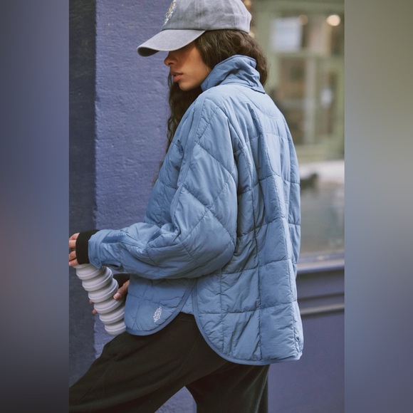 NWT Free People Pippa Packable Puffer Jacket Skyline Blue - Picture 2 of 6